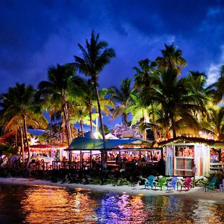 Capt Hirams Resort Себастіан Екстер'єр фото