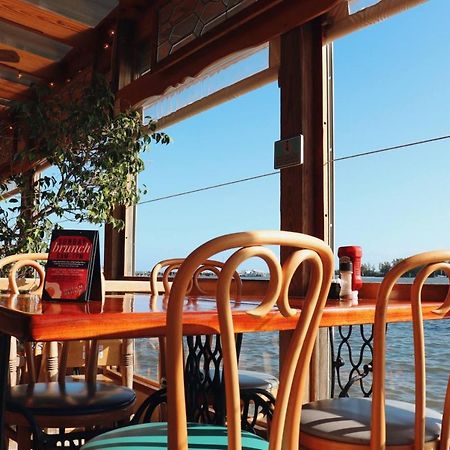 Capt Hirams Resort Себастіан Екстер'єр фото